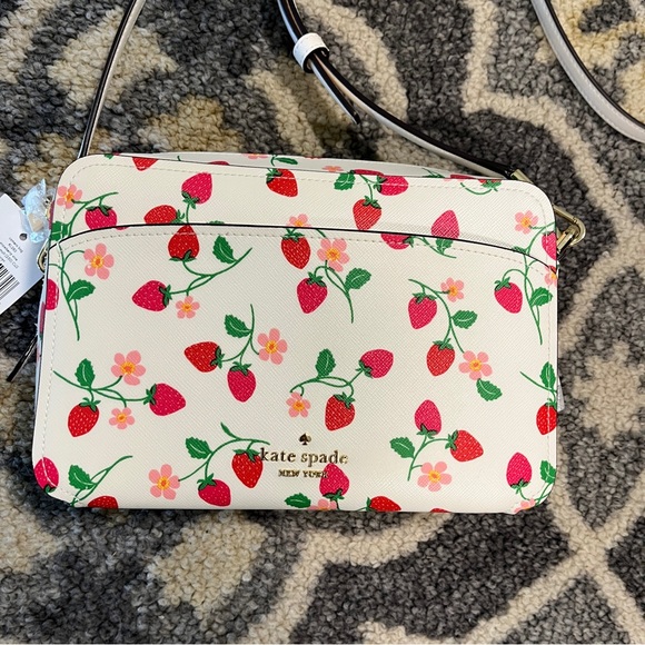 Kate Spade Strawberry Daisy Bag Crossbody Cream Multi pink NWT Cute Fruit Print - Picture 4 of 7